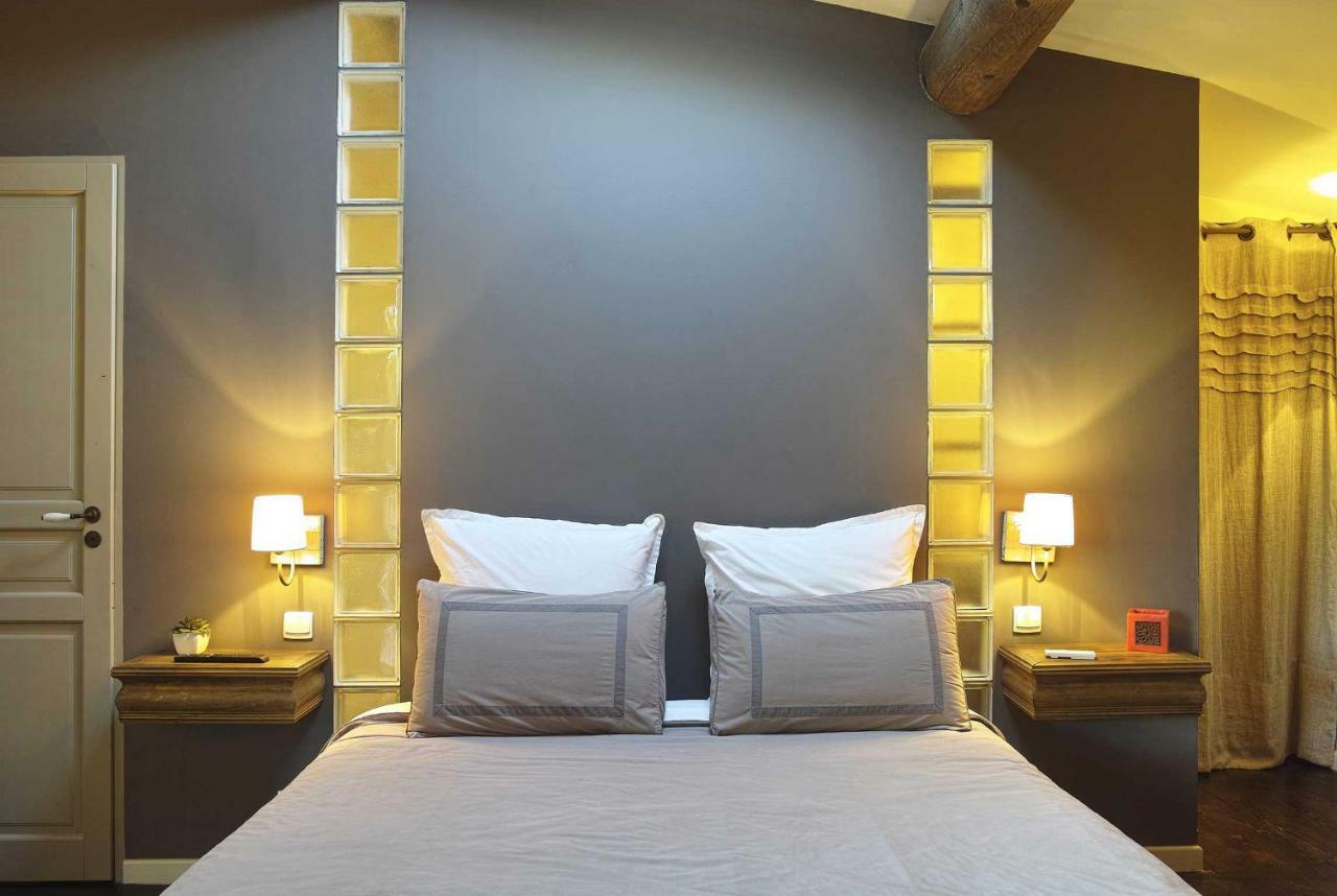 Le Moulin De Picaud Bed and Breakfast Grans Eksteriør billede